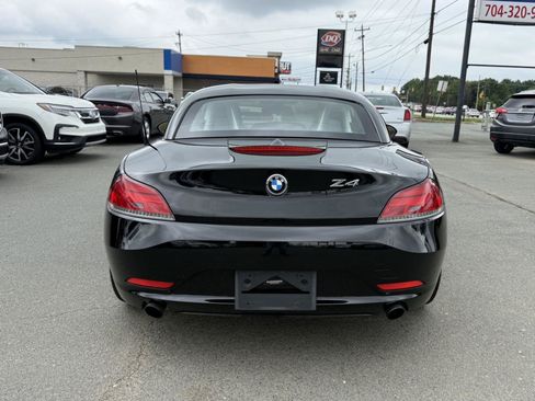 Used 2012 BMW Z4 sDrive35i RWD image 9