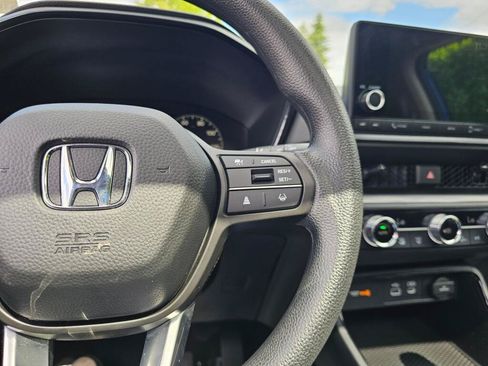 Certified 2025 Honda CR-V EX image 34