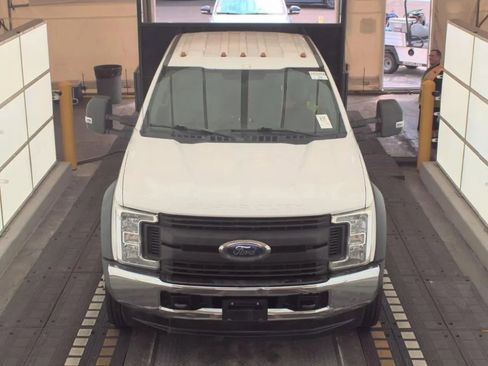 Used 2019 Ford F550 4x4 Crew Cab Super Duty image 5