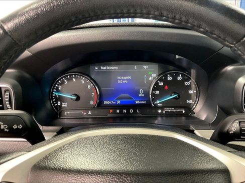 Used 2023 Ford Explorer XLT w/ Equipment Group 202A AWD/4WD image 26