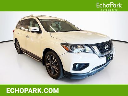 Used 2017 Nissan Pathfinder Platinum w/ Family Entertainment Package