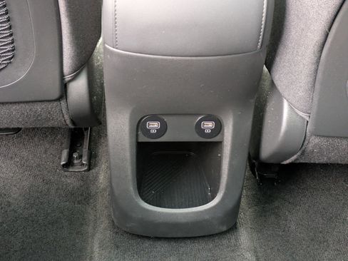 Used 2023 Hyundai Ioniq 5 Limited image 30