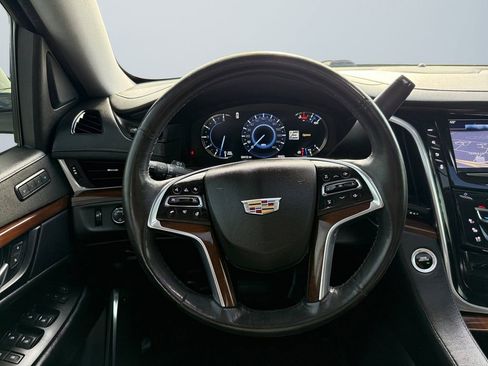 Used 2019 Cadillac Escalade Premium Luxury w/ LPO, Radiant Package image 14