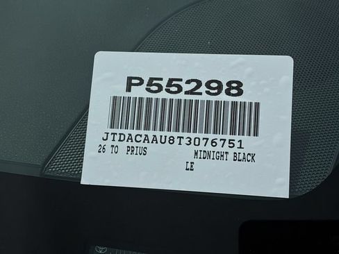 Used 2026 Toyota Prius LE FWD image 30