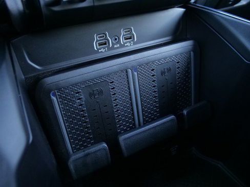 Used 2025 RAM 2500 Laramie w/ Night Edition AWD/4WD image 21