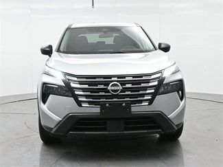 Used 2024 Nissan Rogue S video 2