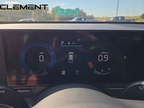 Used 2026 Hyundai Kona SEL Sport AWD/4WD image 18