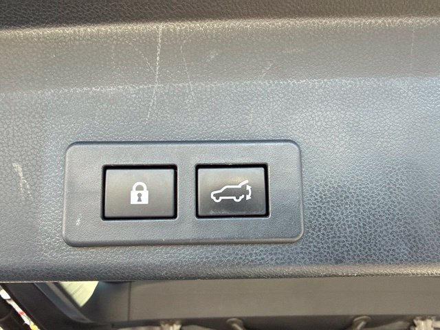 Used 2020 Subaru Ascent Limited w/ Popular Package #2 AWD/4WD image 11