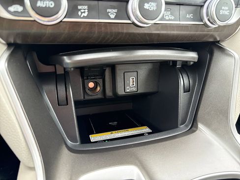 Used 2019 Honda Accord Touring image 30