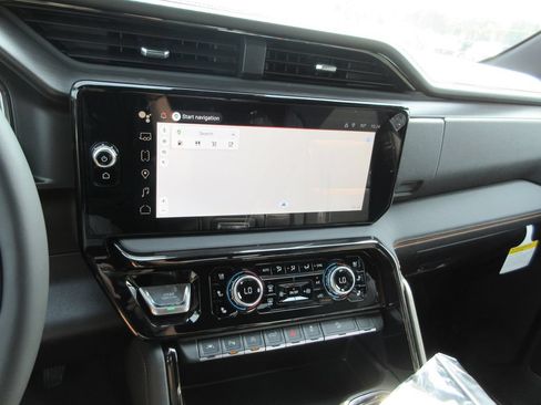 New 2026 GMC Sierra 1500 AT4 w/ AT4 Premium Package AWD/4WD image 21