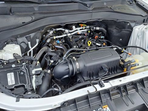 Used 2023 Ford Explorer XLT w/ Equipment Group 202A image 15