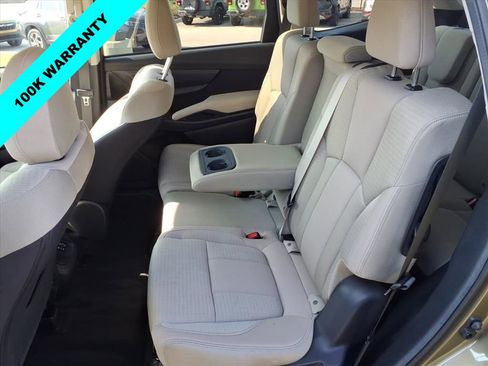 Certified 2023 Subaru Ascent Premium w/ Convenience Package AWD/4WD image 30