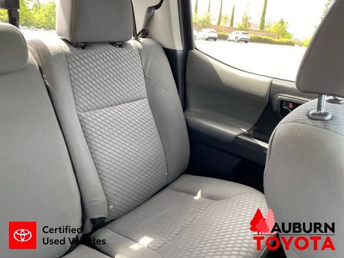 Certified 2022 Toyota Tacoma SR AWD/4WD image 22