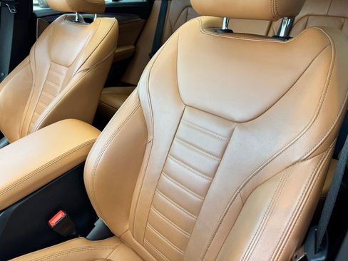 Used 2023 BMW X4 M40i image 11