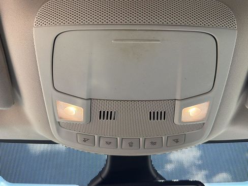 Used 2022 Ford Edge SEL w/ Convenience Package AWD/4WD image 18