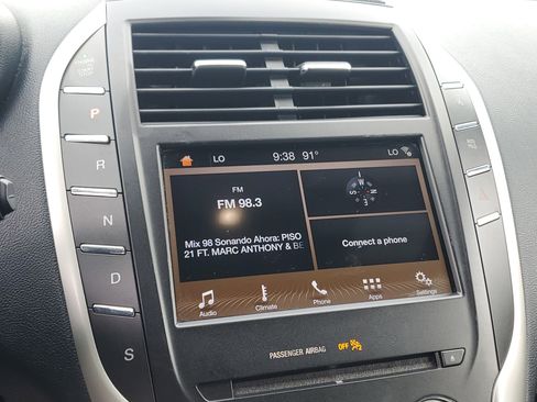 Used 2018 Lincoln MKC Premiere image 24