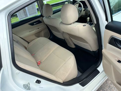 Used 2015 Nissan Altima 2.5 S w/ Power Driver Seat Package FWD image 15