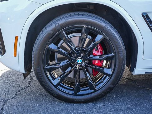 Used 2024 BMW X4 M40i w/ Shadowloine Package AWD/4WD image 11