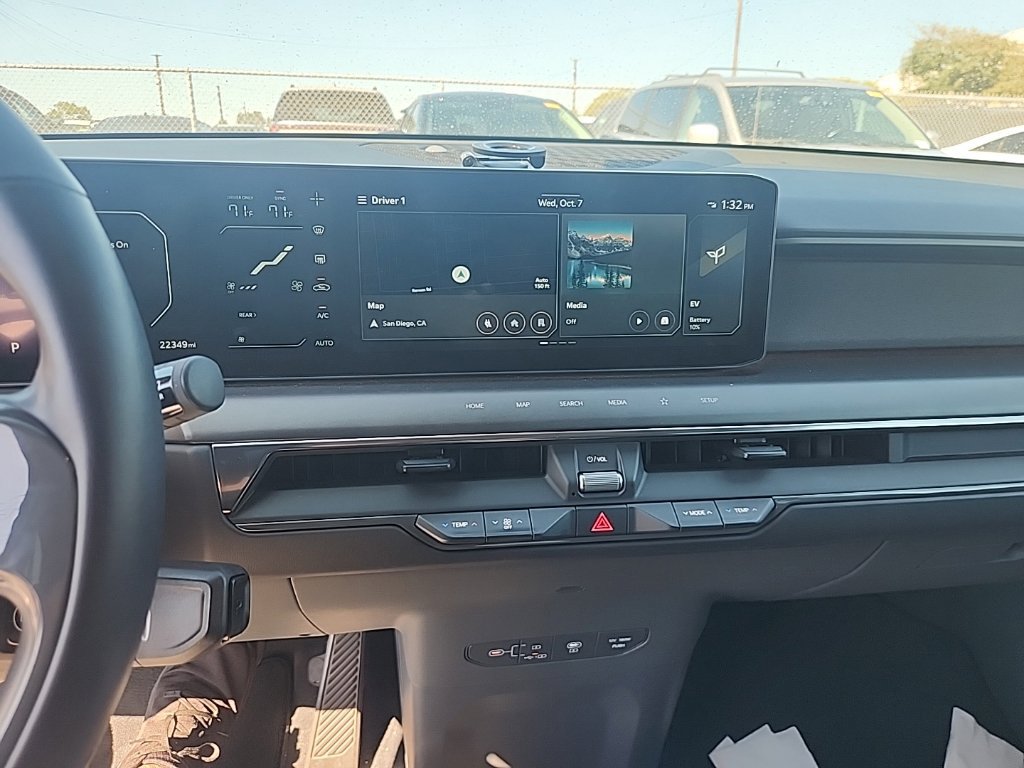 Certified 2024 Kia EV9 Land AWD/4WD image 24