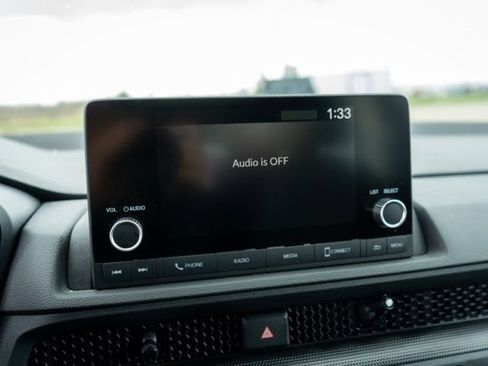 Used 2024 Honda CR-V EX image 18