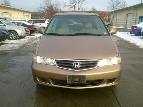 Used 2004 Honda Odyssey EX-L image 2