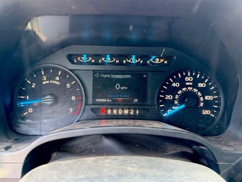 Used 2017 Ford F150 XL w/ Equipment Group 101A Mid AWD/4WD image 9