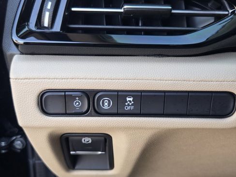 Used 2024 Acura MDX FWD image 30