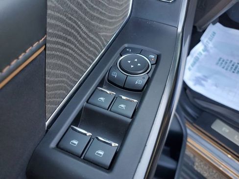 Used 2022 Ford F150 Platinum w/ Equipment Group 701A High image 25