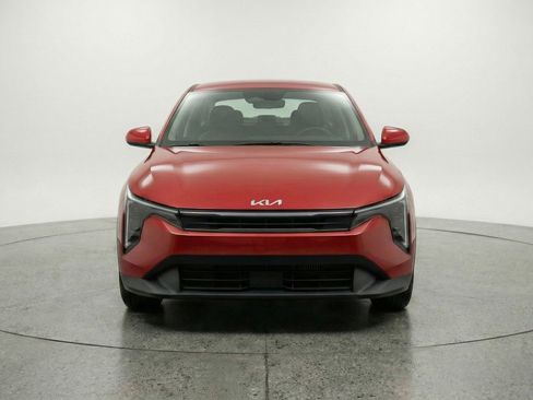 Used 2025 Kia K4 FWD image 2