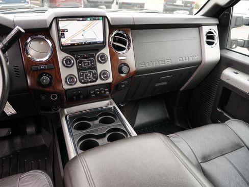 Used 2015 Ford F350 Lariat w/ Lariat Ultimate Package image 19