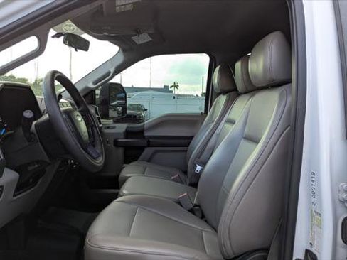 Used 2019 Ford F250 XL w/ Power Equipment Group AWD/4WD image 13