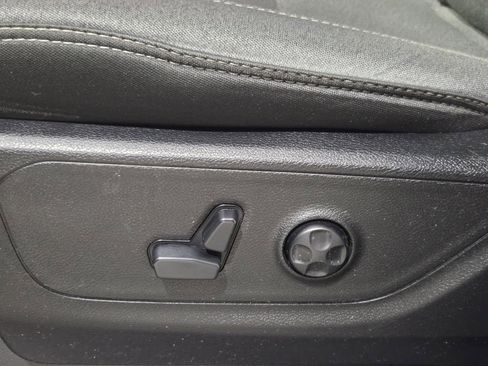 Used 2020 RAM 1500 Big Horn image 25