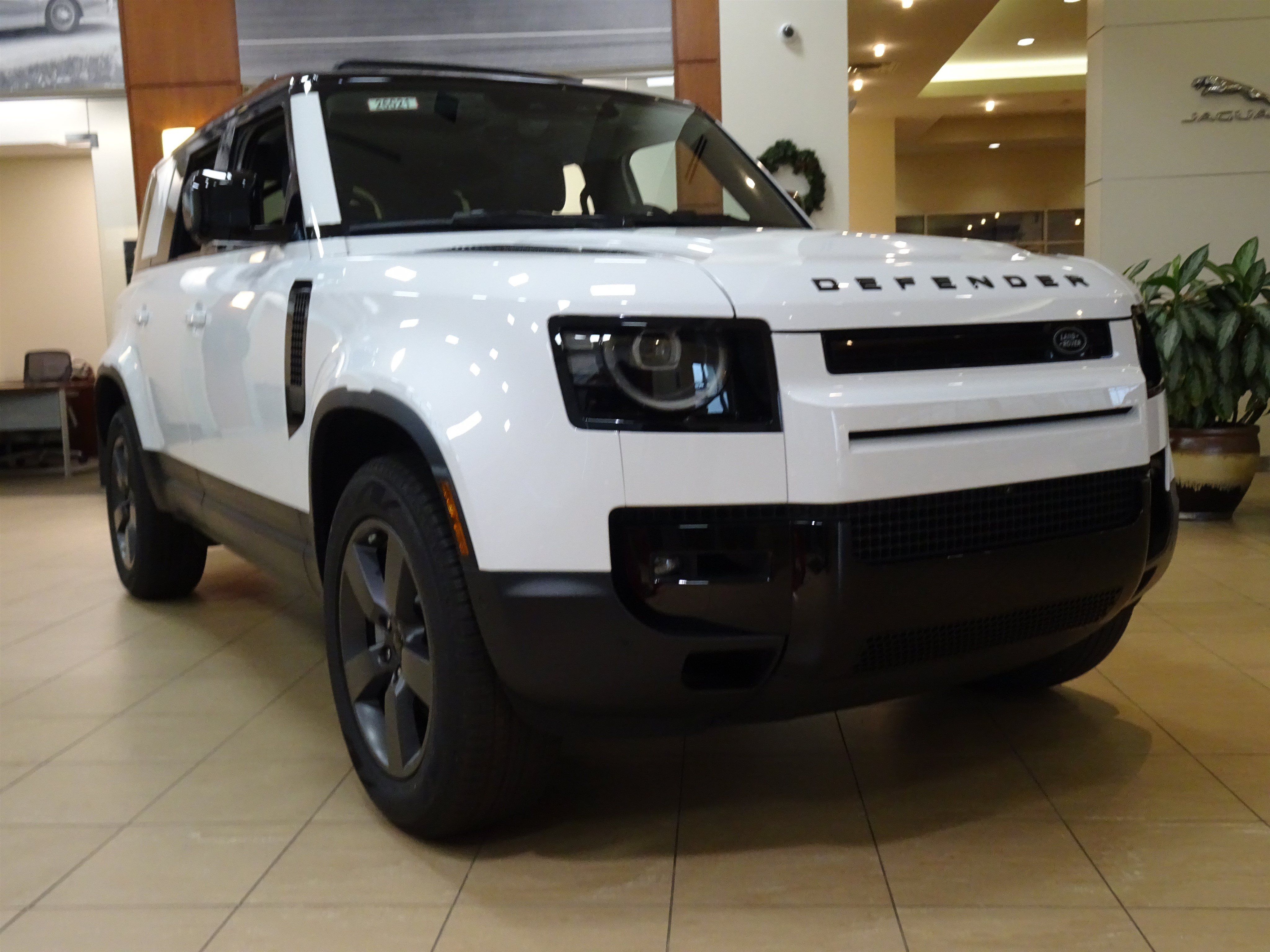 New 2026 Land Rover Defender 110 S AWD/4WD image 14