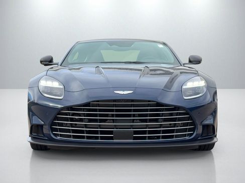 New 2025 Aston Martin Vanquish V12 image 11