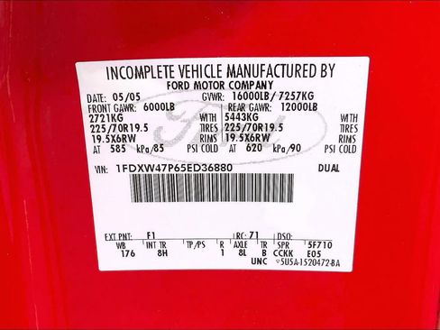 Used 2005 Ford F450 Lariat AWD/4WD image 29