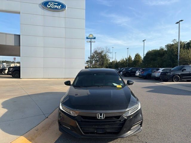 Used 2019 Honda Accord Sport image 8