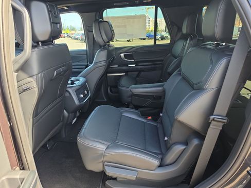 New 2026 Ford Expedition Platinum w/ Stealth Performance Package image 16