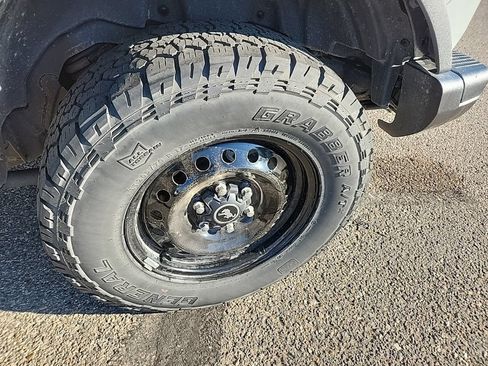 Used 2023 Ford Bronco Black Diamond AWD/4WD image 32