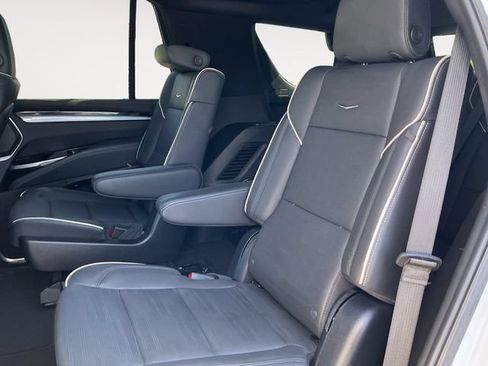 Used 2025 Cadillac Escalade Sport w/ LPO, ONYX Package AWD/4WD image 13