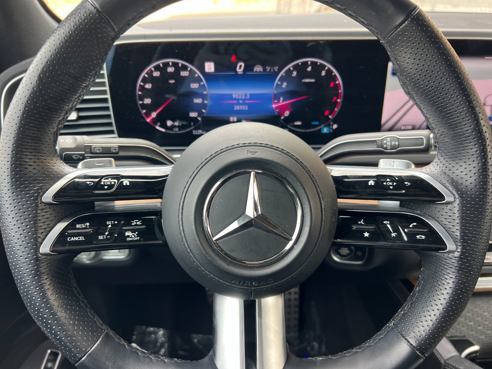 Used 2024 Mercedes-Benz GLS 450 4MATIC image 24