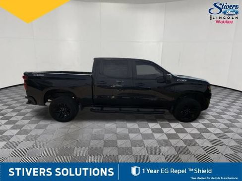 Used 2023 Chevrolet Silverado 1500 Custom Trail Boss AWD/4WD image 5