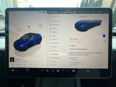 Used 2024 Tesla Model Y Long Range image 16