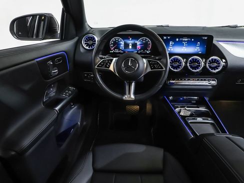 Certified 2024 Mercedes-Benz GLA 250 4MATIC image 12