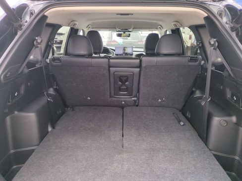 Used 2025 Mitsubishi Outlander SE AWD/4WD image 26