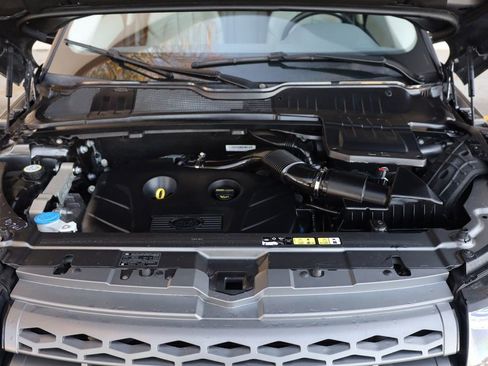 Used 2015 Land Rover Range Rover Evoque Pure Plus image 10