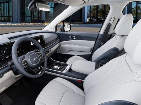 New 2026 Kia Carnival SX image 17