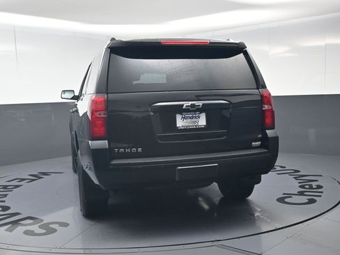 Used 2019 Chevrolet Tahoe LS w/ Enhanced Driver Alert Package AWD/4WD image 8