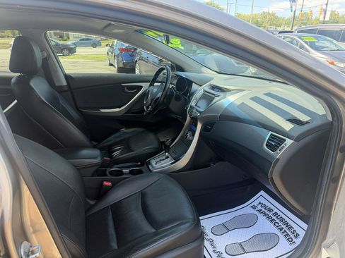 Used 2013 Hyundai Elantra Limited w/ Technology Pkg FWD image 11
