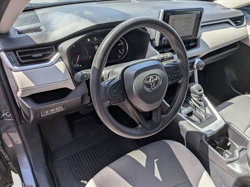 Used 2024 Toyota RAV4 XLE FWD image 10