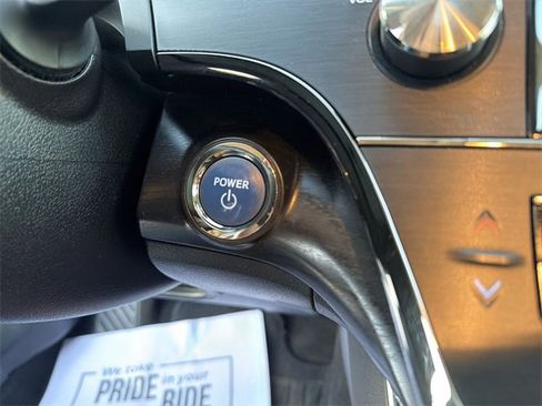 Used 2016 Toyota Avalon Limited image 15